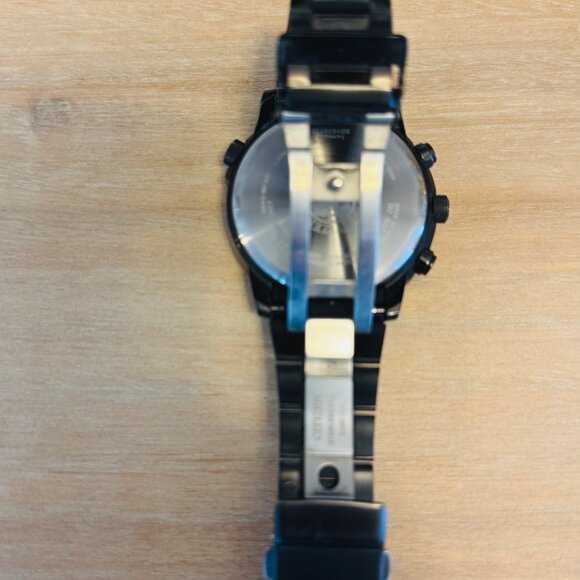 Citizen Nighthawk Radio Controlled Chronograph - Picture 6 of 7